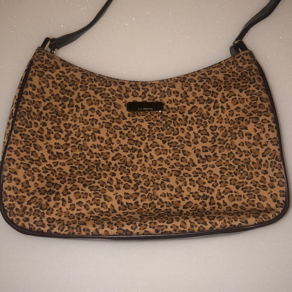 Chic Cheetah Purse